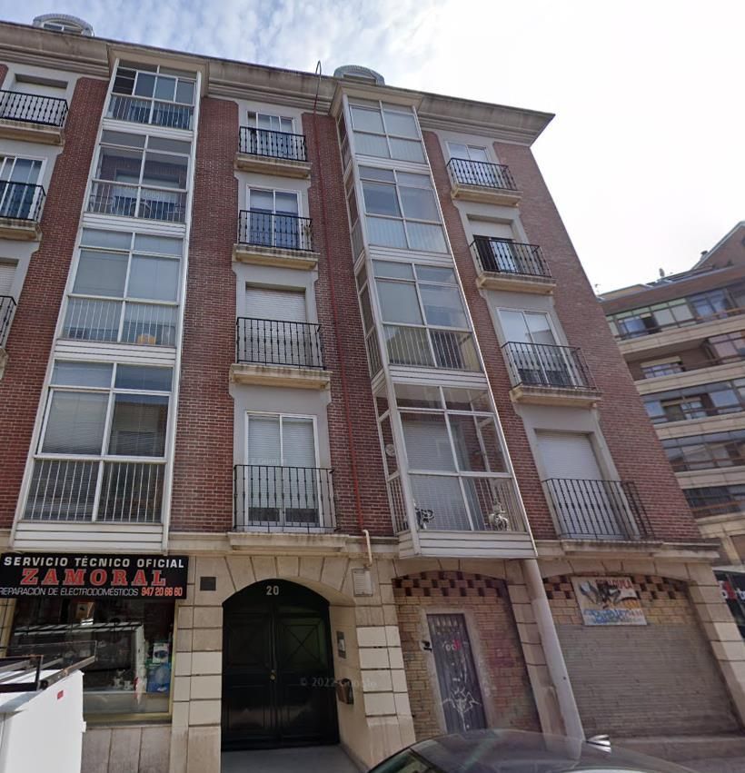 Vista exterior de Traster en venda en Burgos Capital