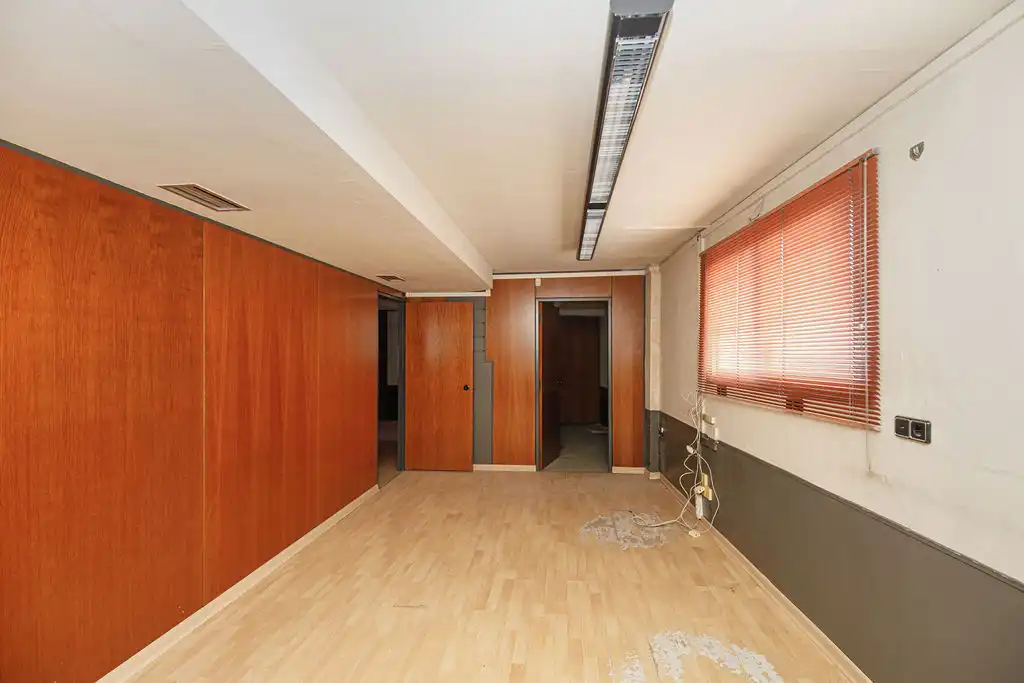 Business premises for sale in C/ Del Valls, imagen 8