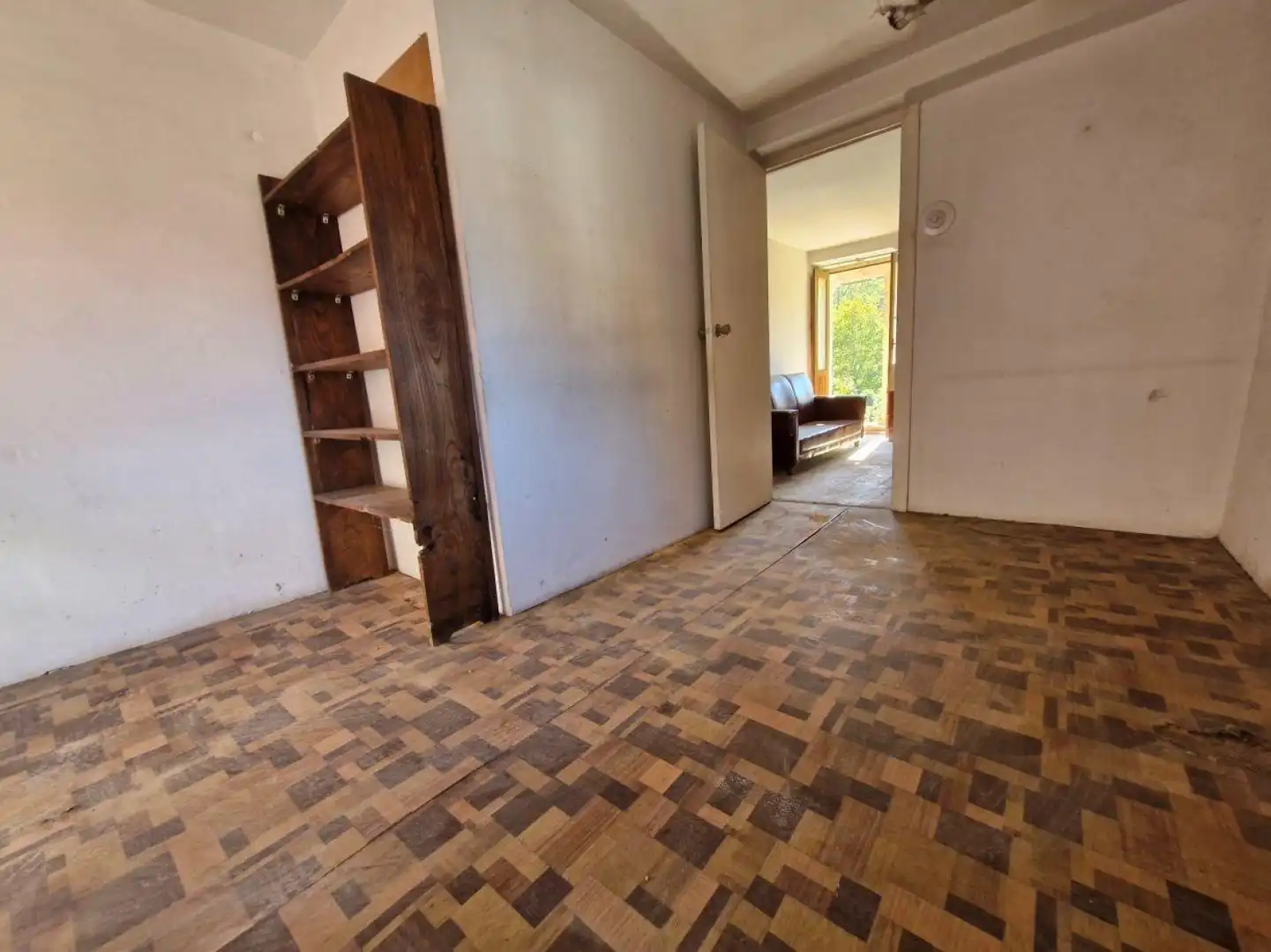 Einfamilien-Reihenhaus zum Verkauf in Arenas de Iguña mit Privatgarten und Balkon