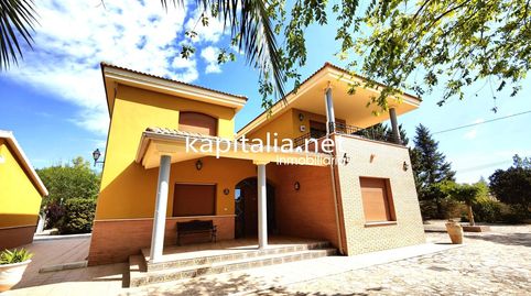 INTERESANTE CHALET A LA VENTA EN BANYERES DE MARIOLA