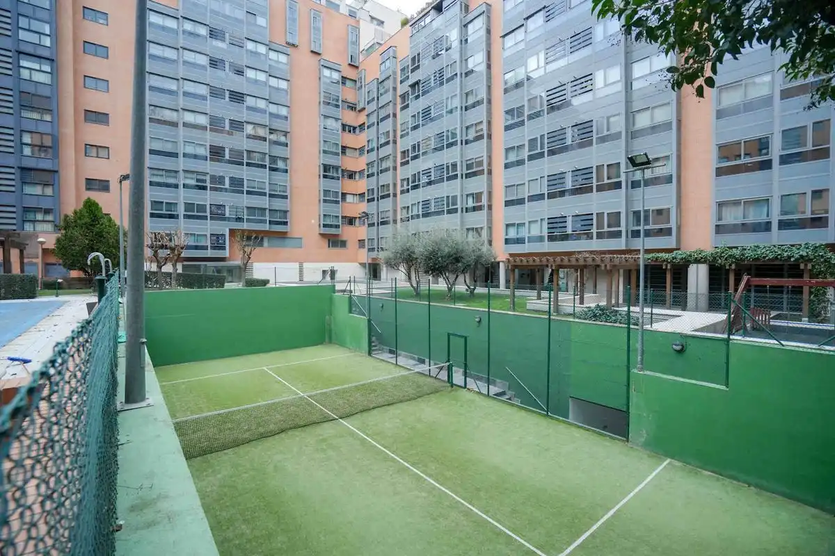 Terrassa de Àtic en venda en Madrid amb Aire condicionat, Calefacció i Jardí privat