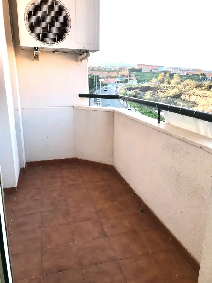Piso de alquiler en Avenida de Portugal, Zona Norte - Hospital - Urbanizaciones