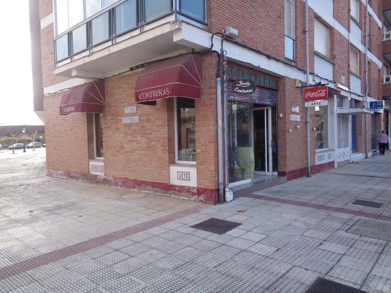 Locale commerciale in vendita a Avenida Santo Domingo de la Calzada