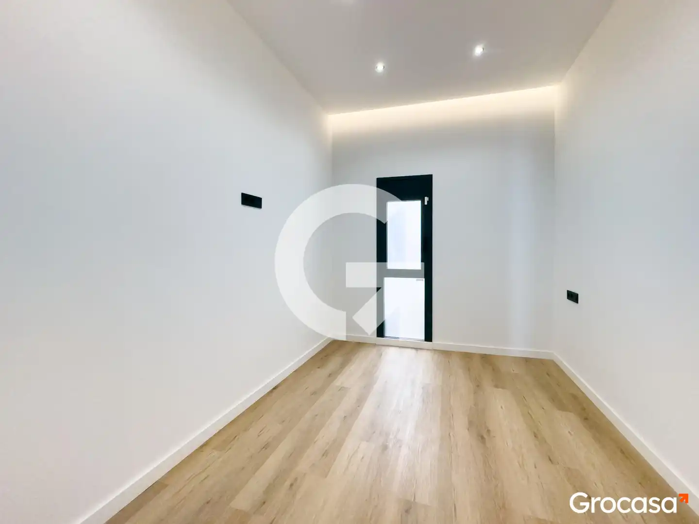 Piso en venta en Barcelona con Aire acondicionado, Calefacción y Horno