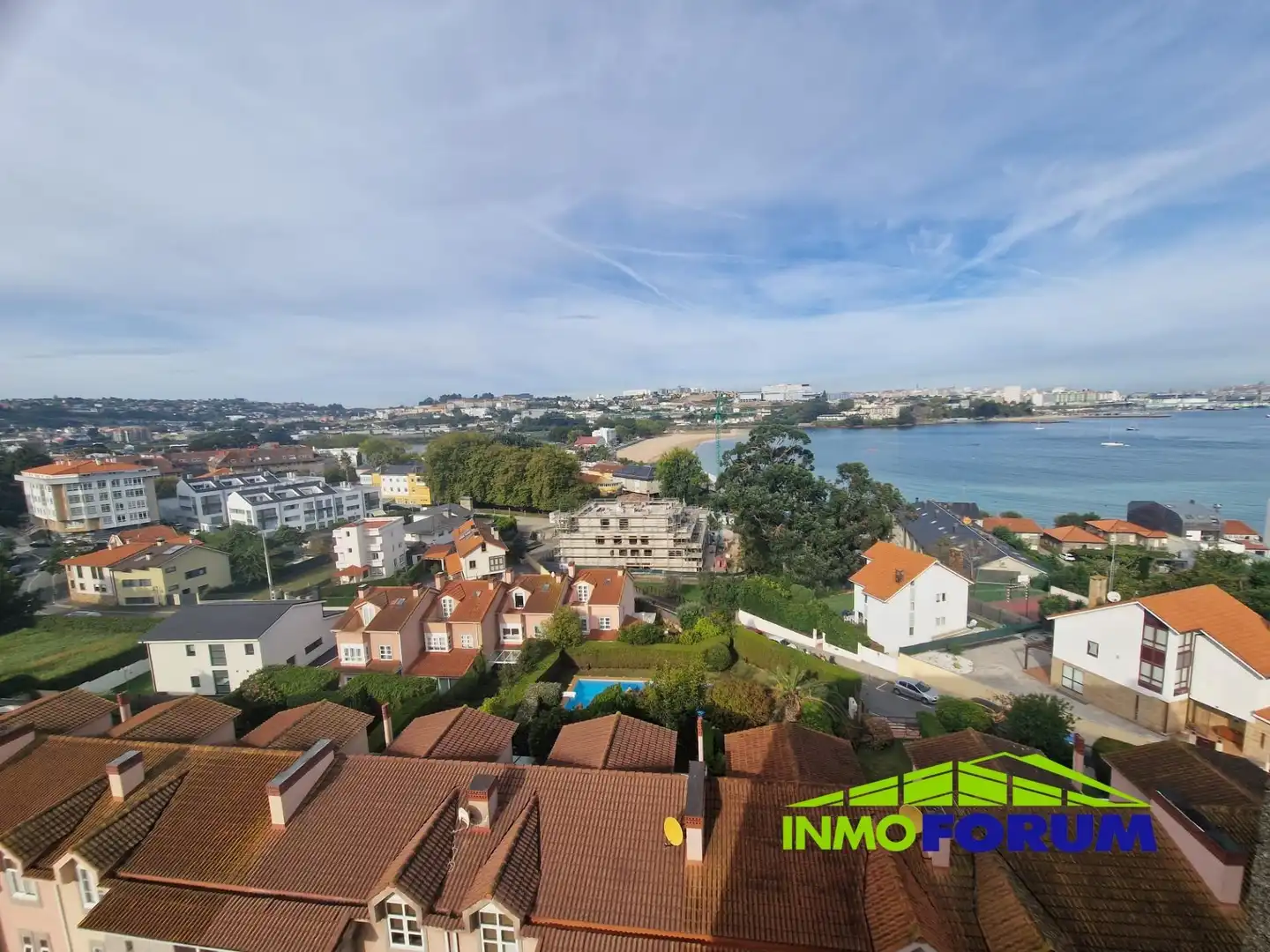 Attic for sale in Oleiros, A Coruña