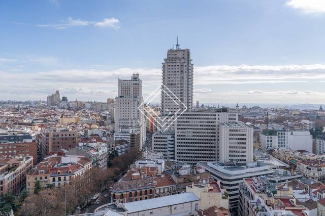 Piso en Venta en Argüelles