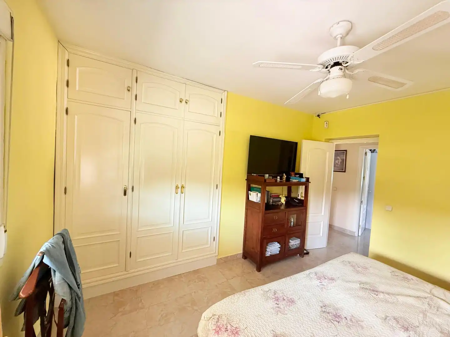 Habitación de Casa o chalet en venta en Boadilla del Monte con Aire acondicionado, Calefacción y Piscina