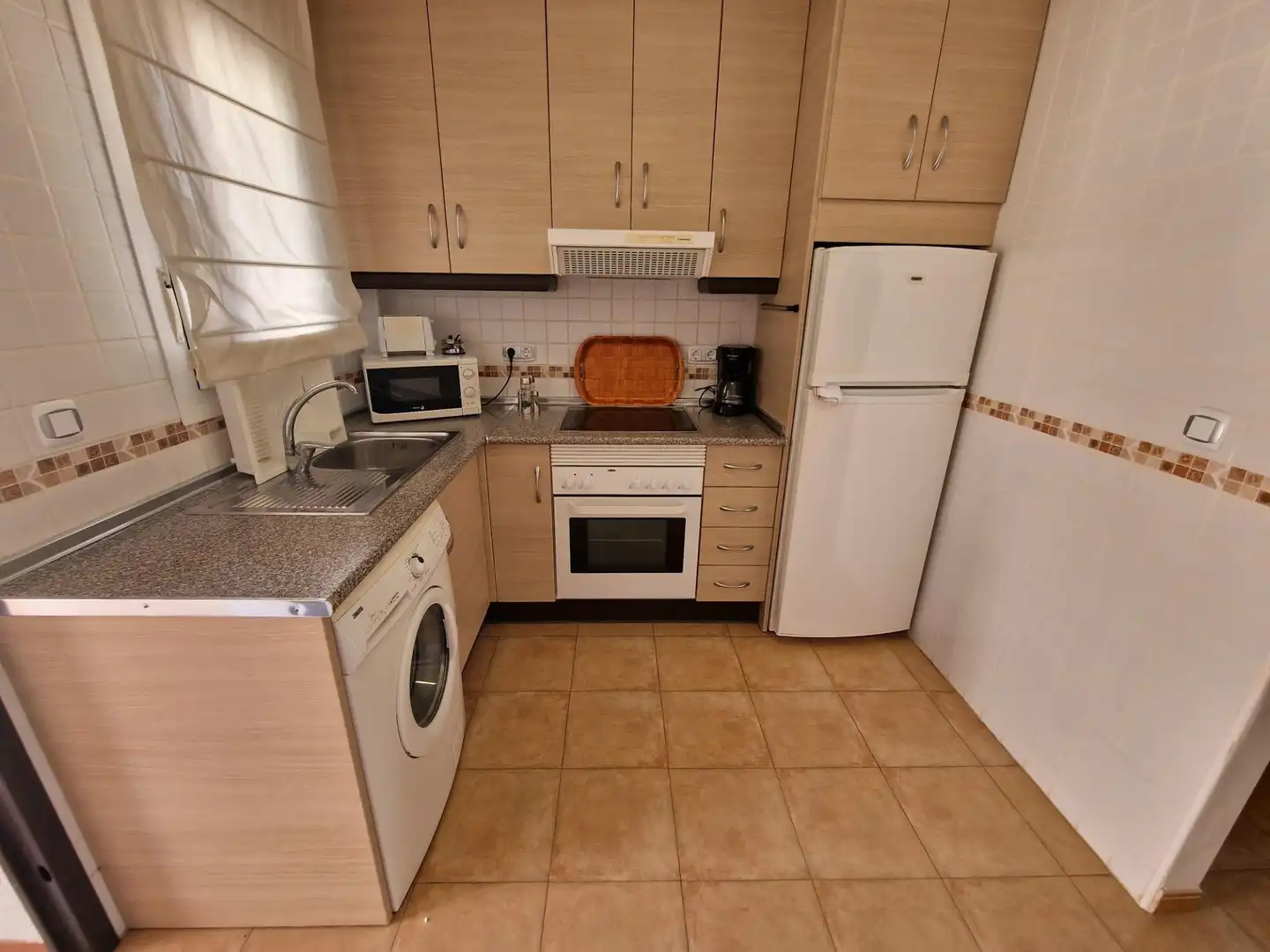 Cocina de Apartamento en venta en Águilas con Aire acondicionado, Jardín privado y Terraza