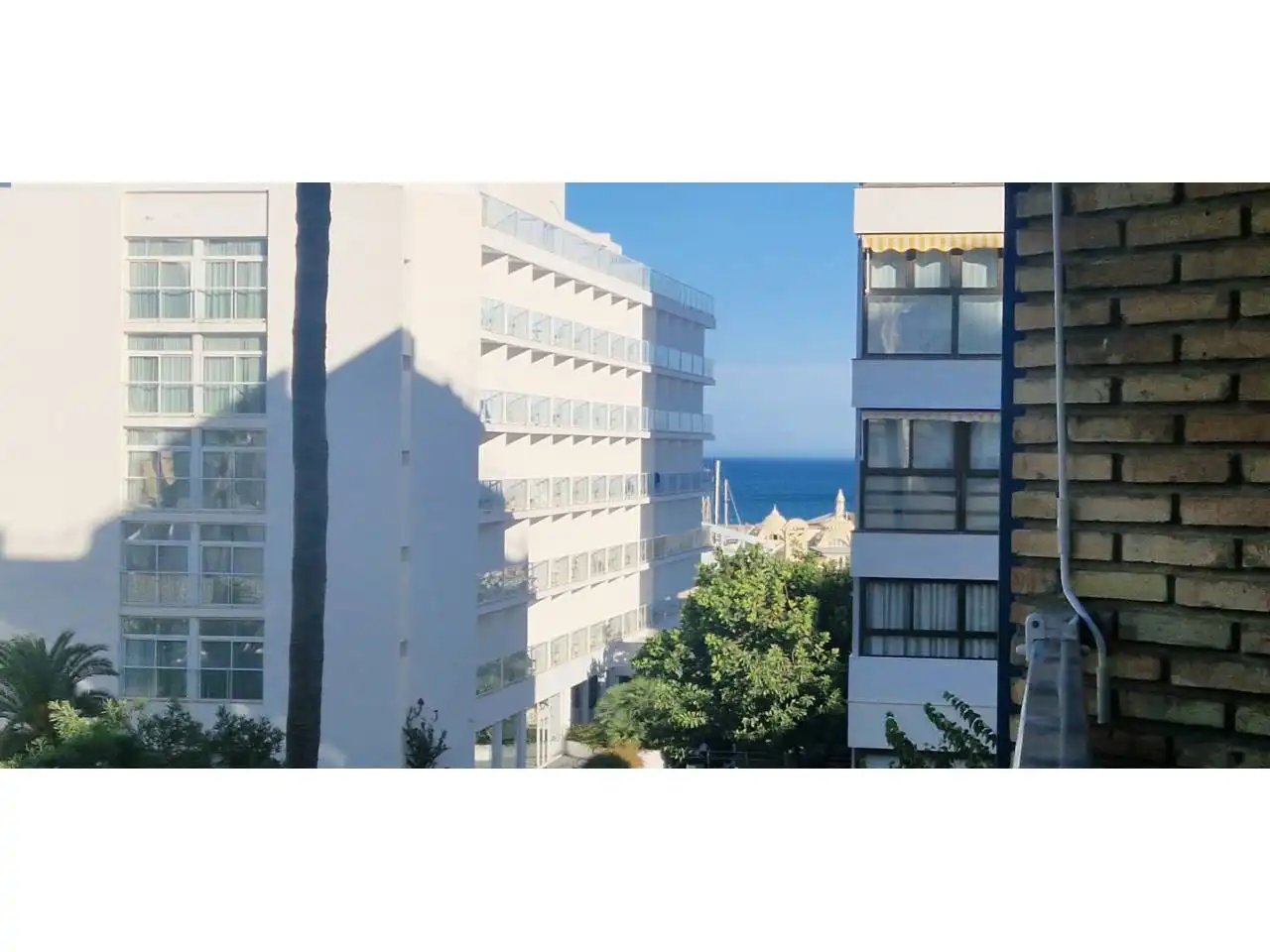 Vista exterior de Estudi en venda en Benalmádena amb Aire condicionat, Calefacció i Terrassa