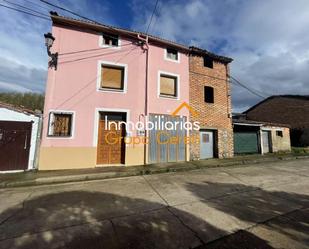 Vista exterior de Casa o xalet en venda en Santurde de Rioja amb Calefacció, Terrassa i Traster
