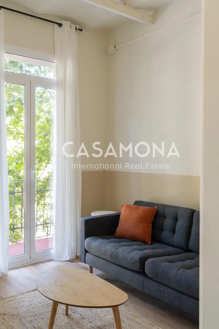 Exterior view of Apartments for rent in Sant Martí