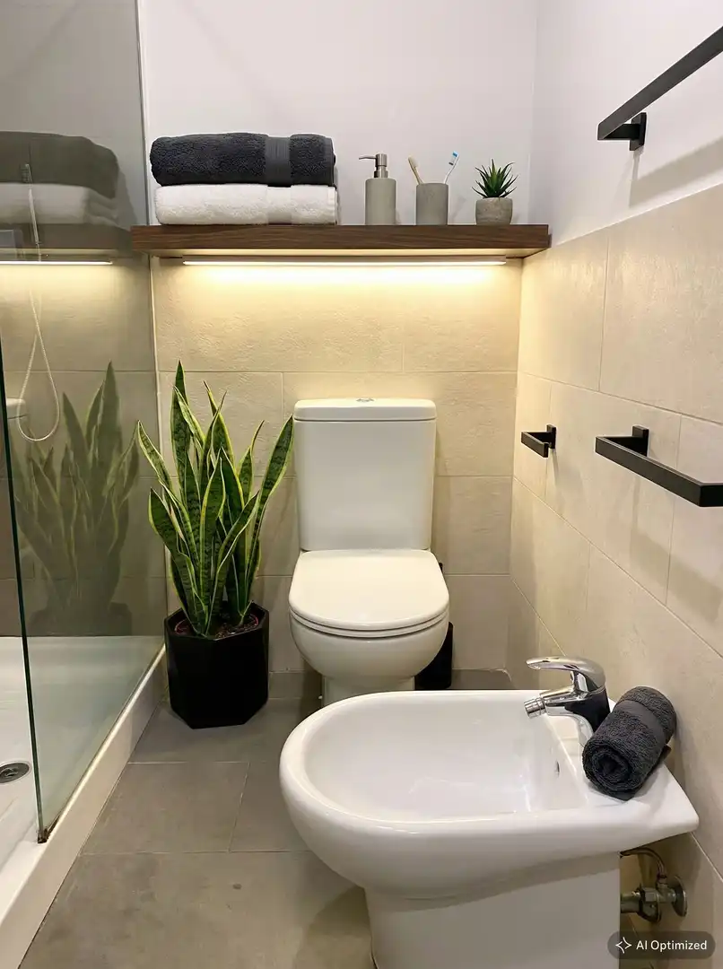 Bathroom of Flat for sale in Madrid  with Heating, Terrace and Balcony