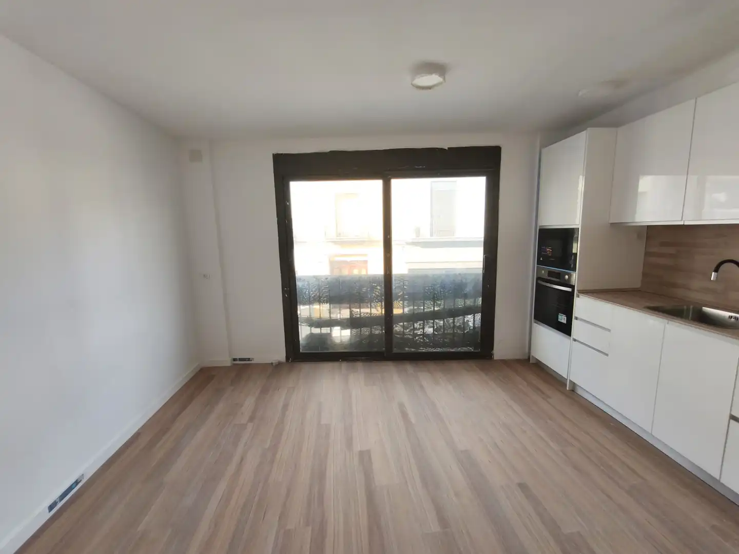 Balcony of Study for sale in Santa Coloma de Farners  with Air Conditioner, Heating and Parquet flooring