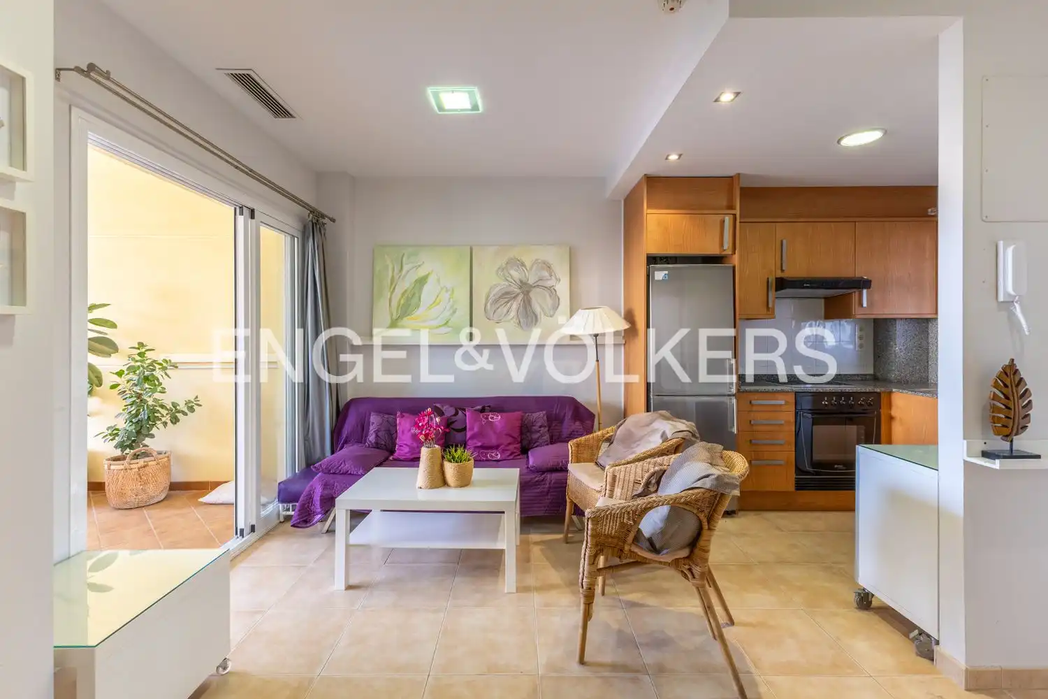 Sala d'estar de Pis de lloguer en Canet d'En Berenguer amb Aire condicionat, Calefacció i Jardí privat