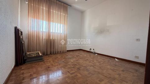 Photo 5 of Flat for sale in Orcasitas,  Madrid Capital