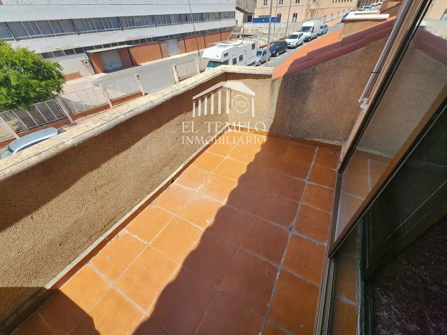 Terrassa de Casa adosada en venda en Onil amb Aire condicionat