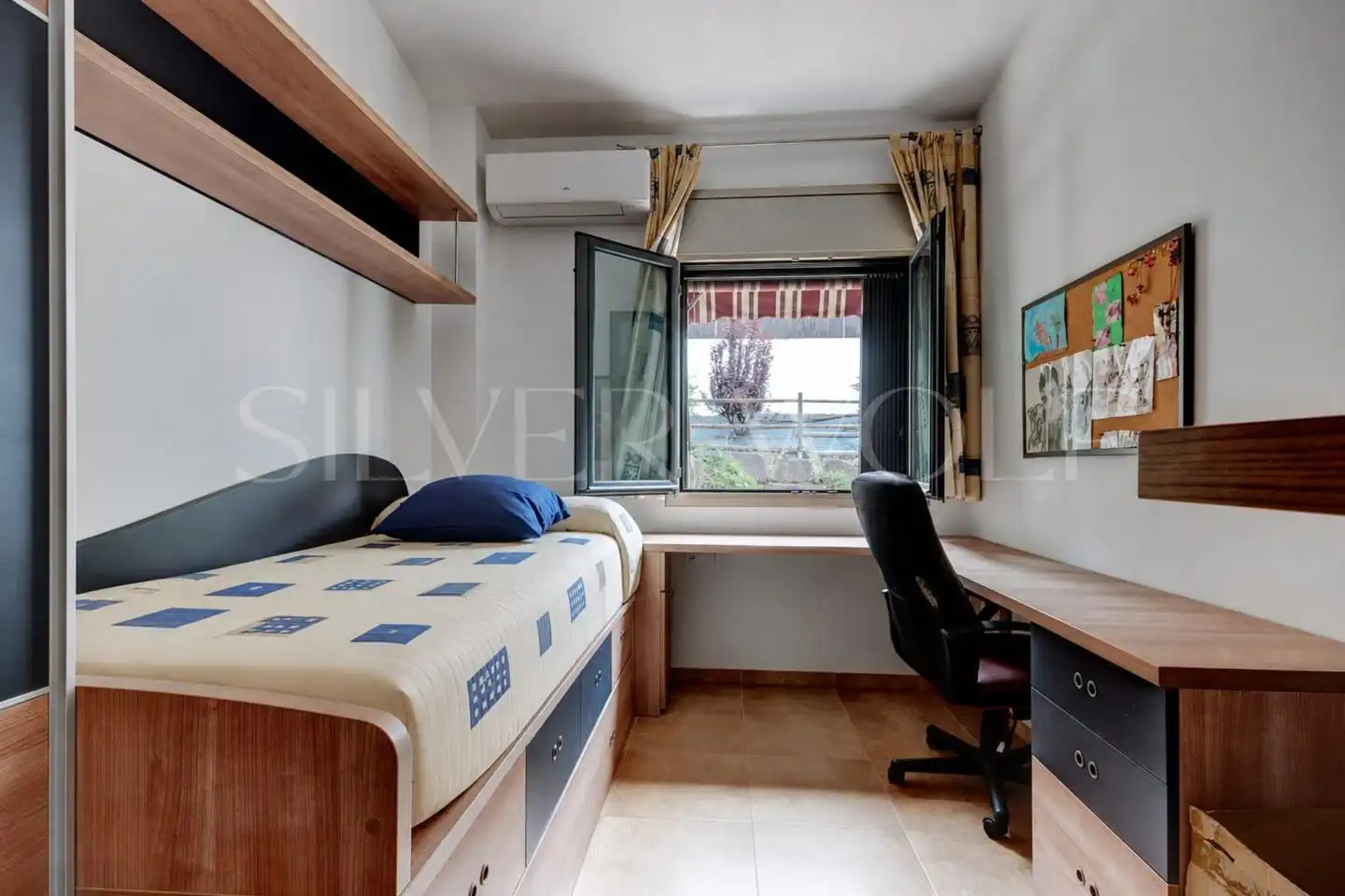 Casa pareada con piscina en venta en De Barcelona, imagen 21