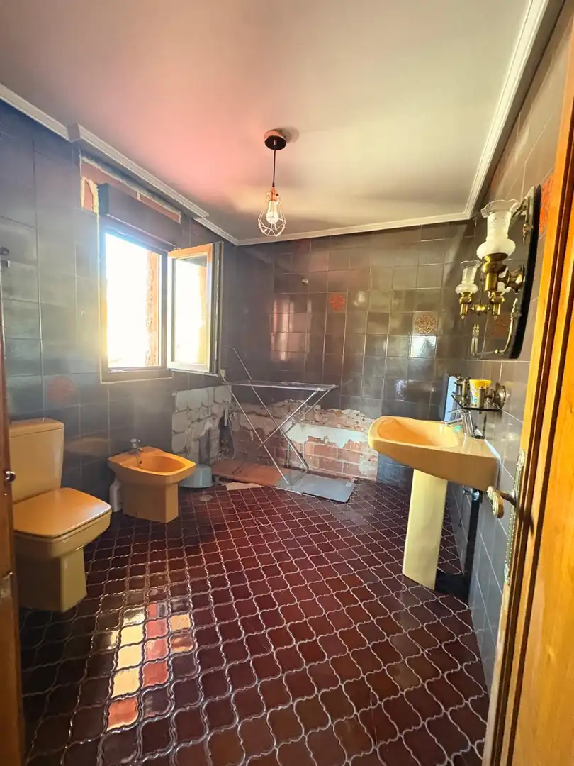 Baño de Casa o chalet en venta en Villamanín con Calefacción, Jardín privado y Parquet