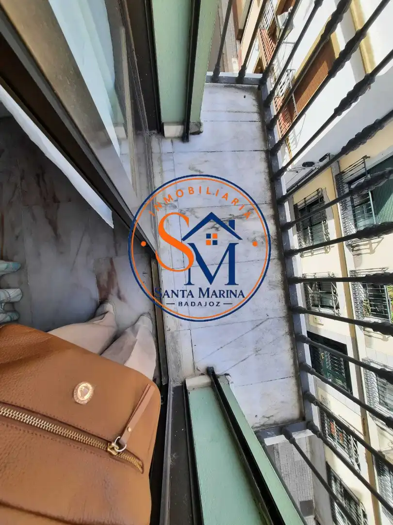 Terraza de Apartamento de alquiler en Badajoz con Amueblado y Balcón