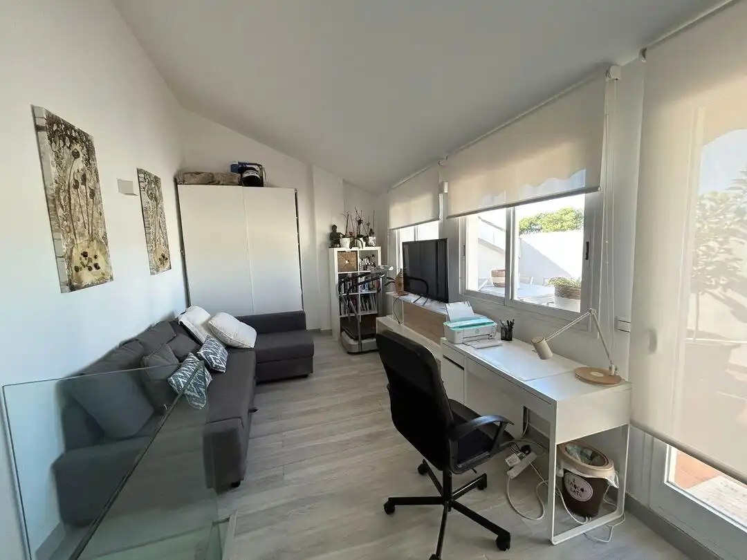 Habitación de Dúplex en venta en Marbella con Aire acondicionado, Calefacción y Jardín privado