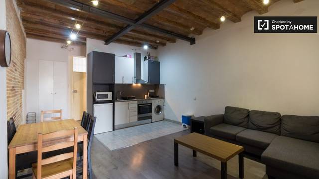 Piso en Alquiler en El Raval