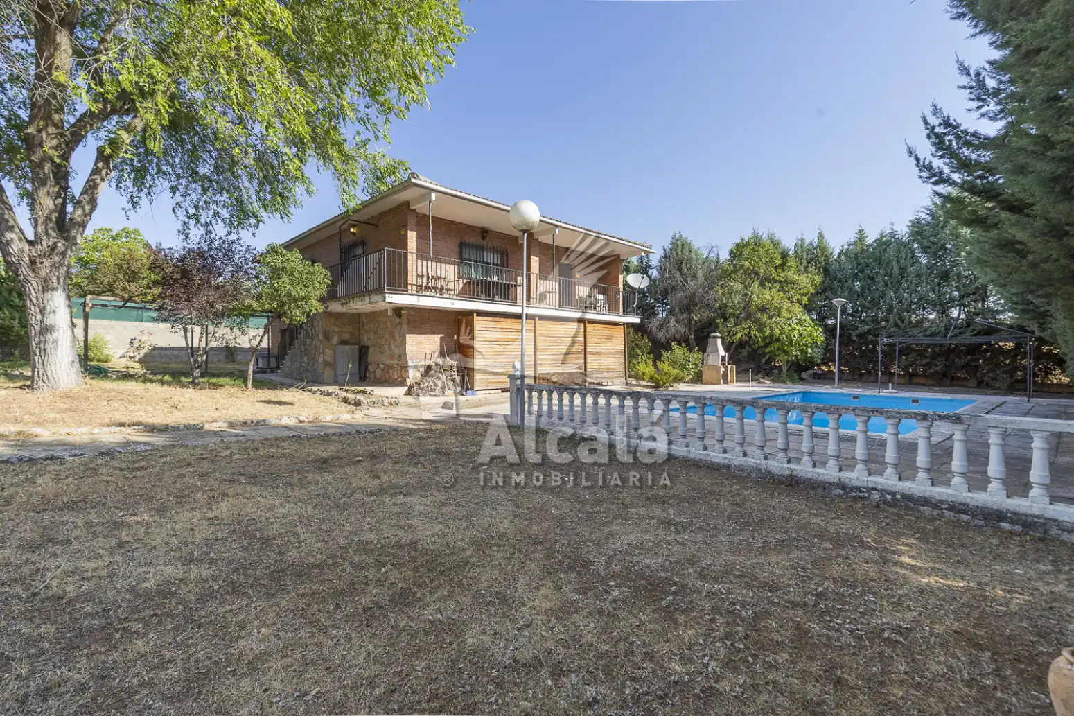 Exterior view of Houses for sale in Escopete  with Heating, Private garden and Swimming Pool