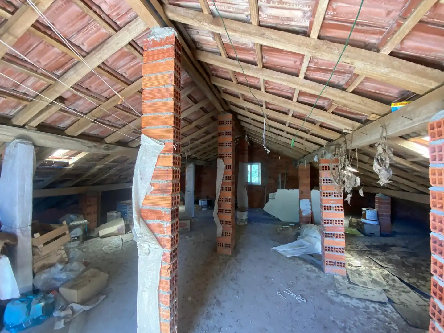 Casa o xalet en venda en O Carballiño   amb Jardí privat, Parquet i Moblat
