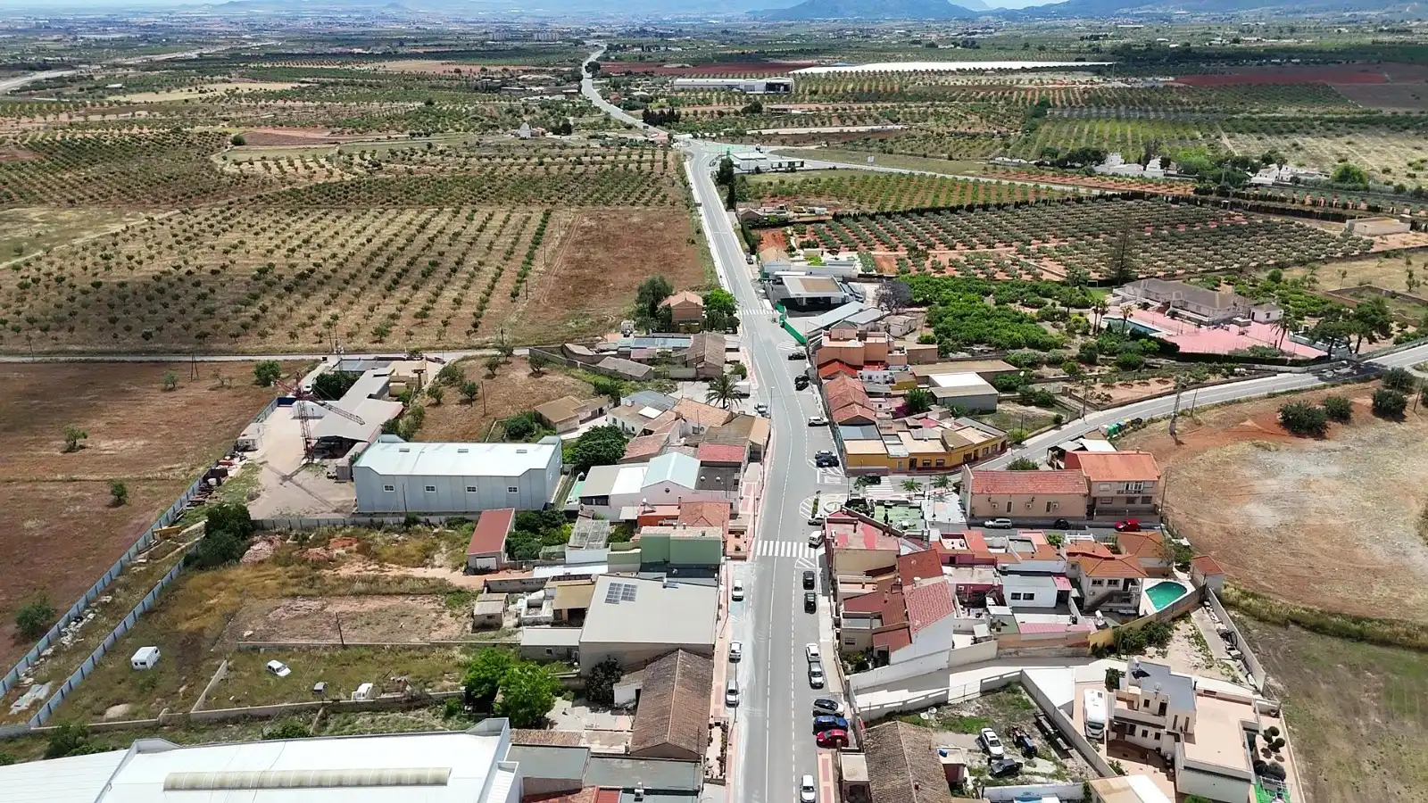 Vista exterior de Casa o xalet en venda en Cartagena amb Aire condicionat, Jardí privat i Terrassa