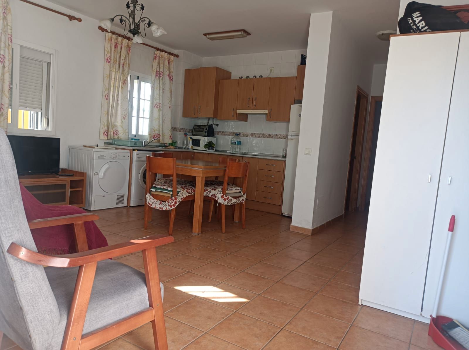 Cuina de Planta baixa en venda en Vélez-Málaga amb Moblat