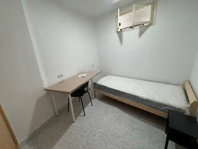 Bedroom of Flat for share in Alcoy / Alcoi  with Furnished