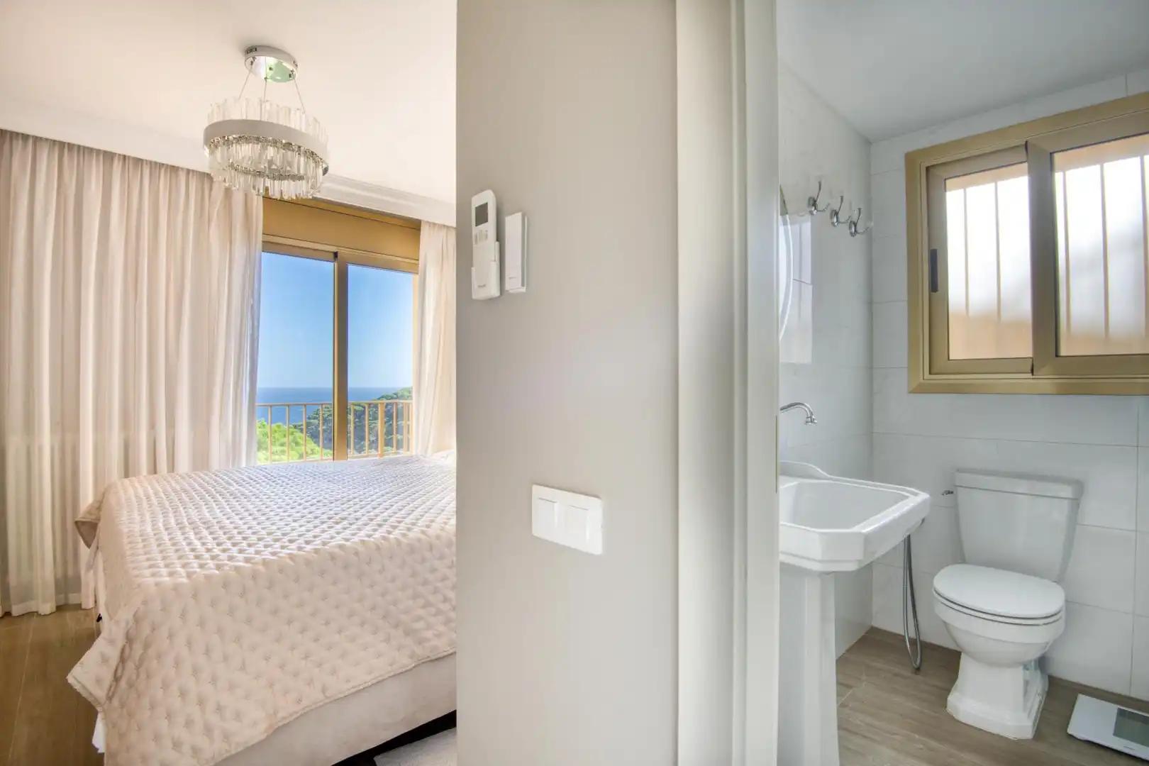 Habitación de Piso en venta en Sant Feliu de Guíxols con Calefacción, Terraza y Horno