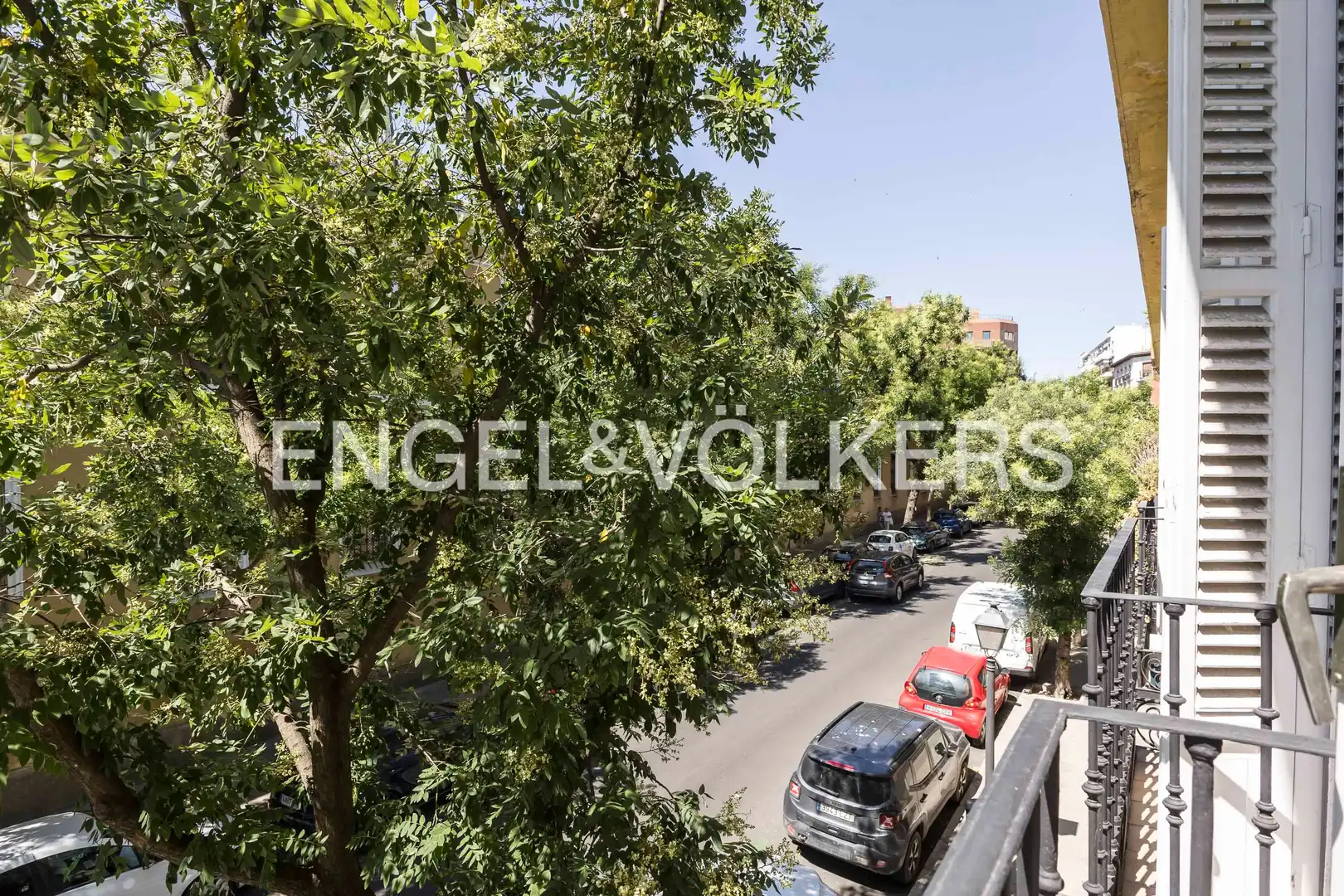 Exterior view of Flat for sale in Madrid  with Air Conditioner, Heating and Storage room