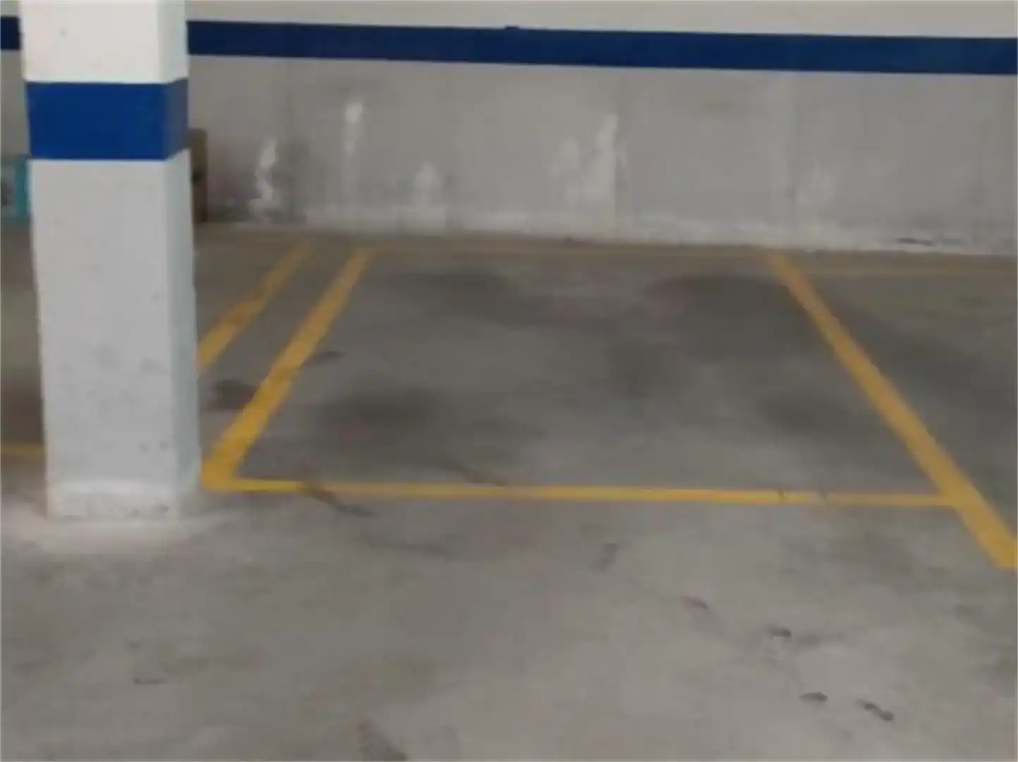 Parking of Garage for rent in Baena