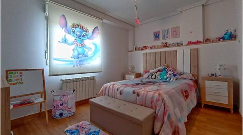 Foto 3 de Casa adosada en venta en Calle Soto, Villalbilla de Burgos, Burgos