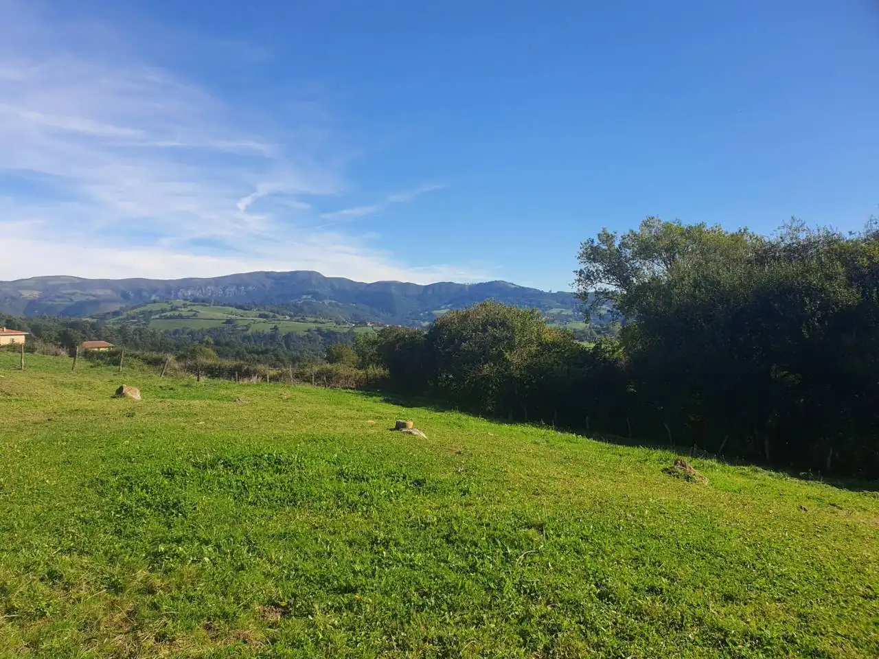 Casa o xalet en venda en Karrantza Harana / Valle de Carranza amb Jardí privat