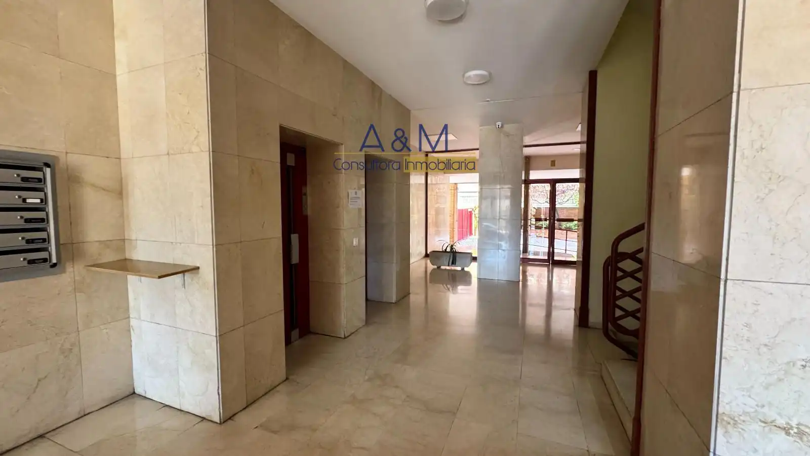 Wohnung zum Verkauf in Valladolid mit Heizung, Parkett und Abstellraum