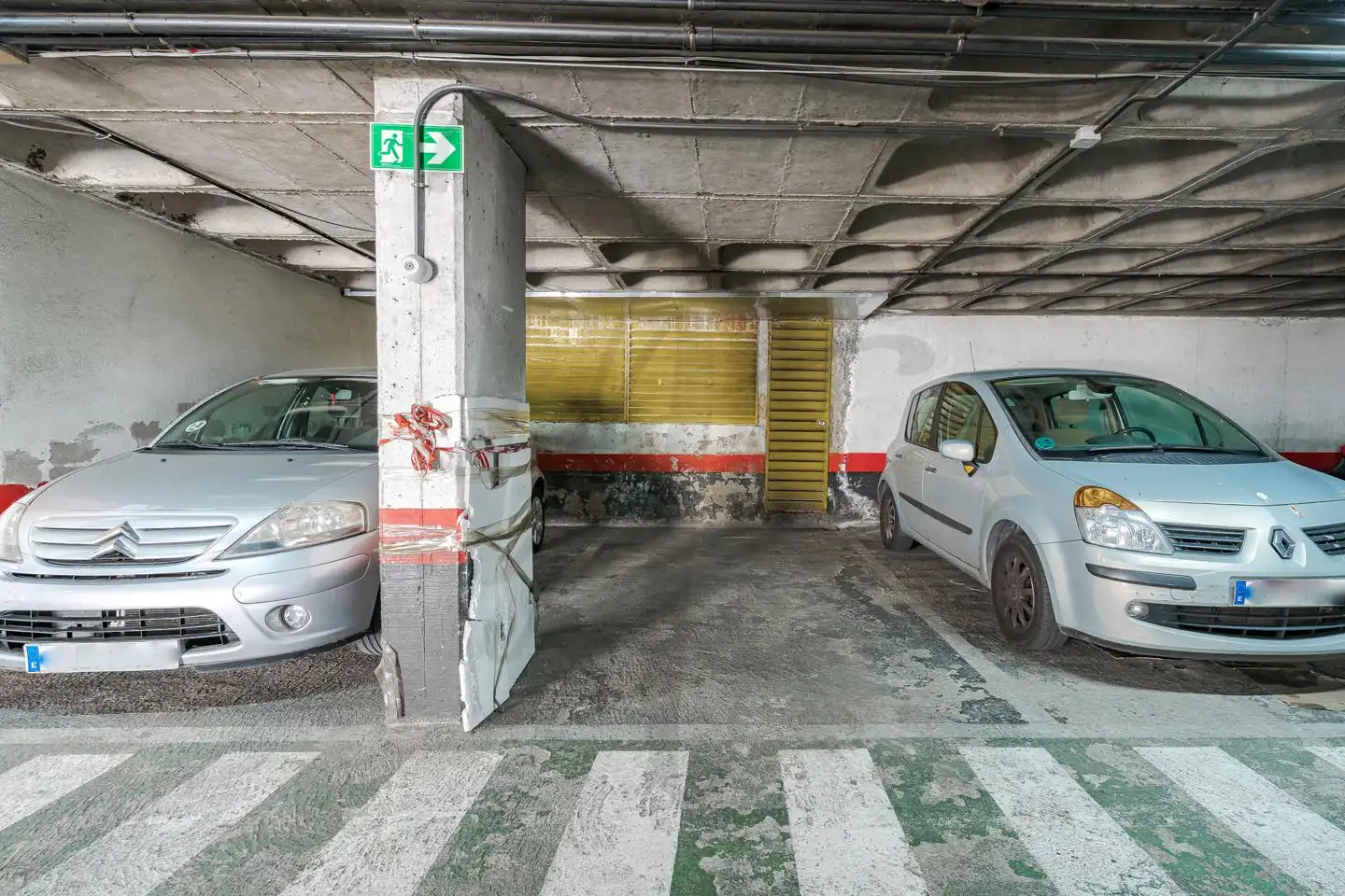 Parking de Planta baja en venta en Madrid con Calefacción