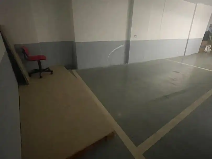 Garatge de lloguer en  Valencia Capital amb Alarma