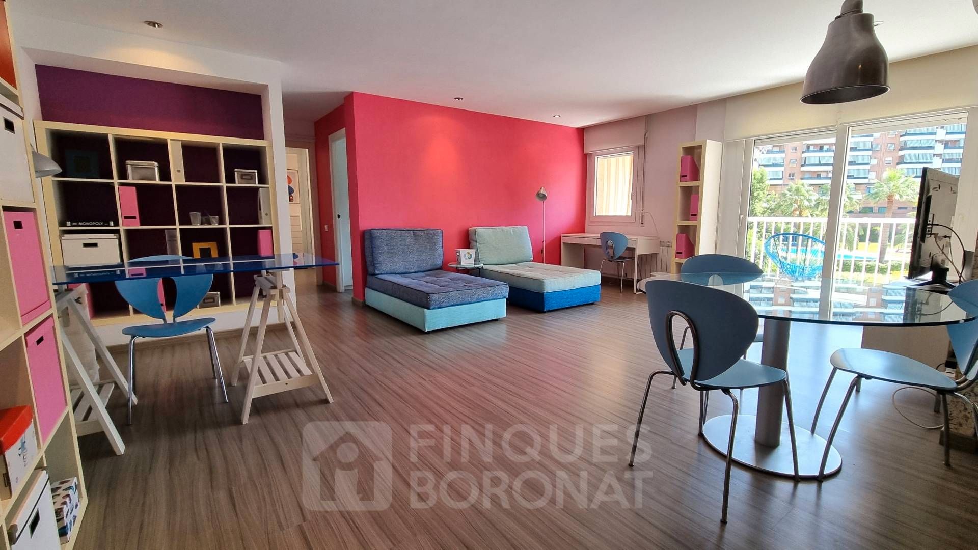 Living room of Flat to rent in  Tarragona Capital  with Air Conditioner, Heating and Parquet flooring