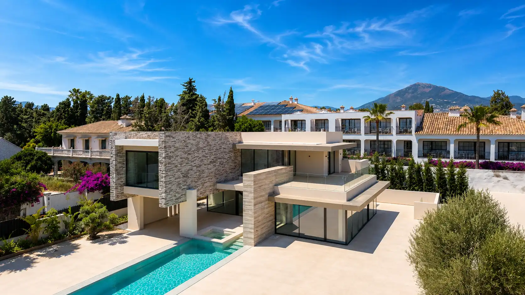 Casa amb piscina en venda a San Pedro de Alcántara, imagen 4