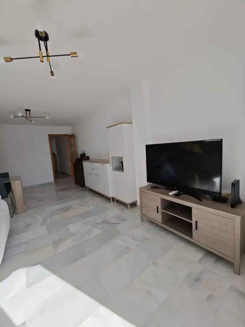 Sala d'estar de Àtic en venda en Vélez-Málaga amb Aire condicionat, Terrassa i Moblat
