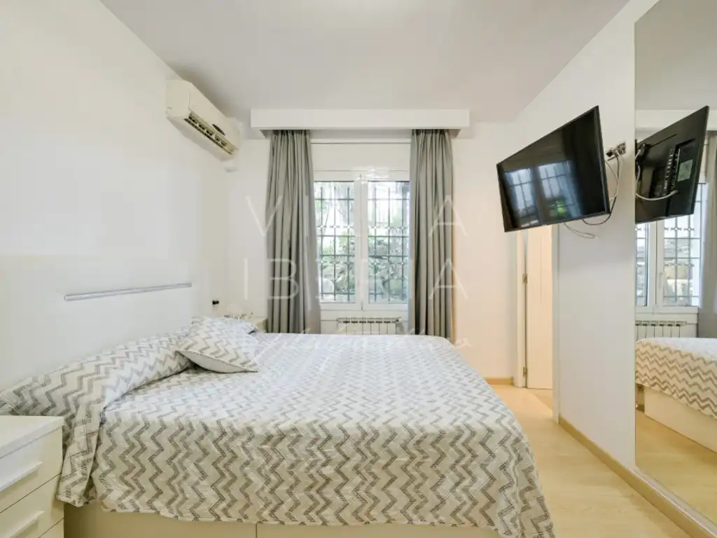 Habitación de Casa o chalet en venta en Castell d'Aro, Platja d'Aro i s'Agaró con Aire acondicionado, Calefacción y Jardín privado