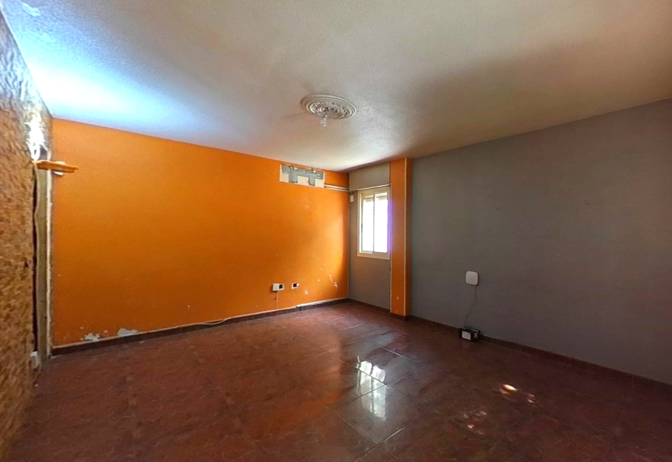 Flat for sale in  Almería Capital
