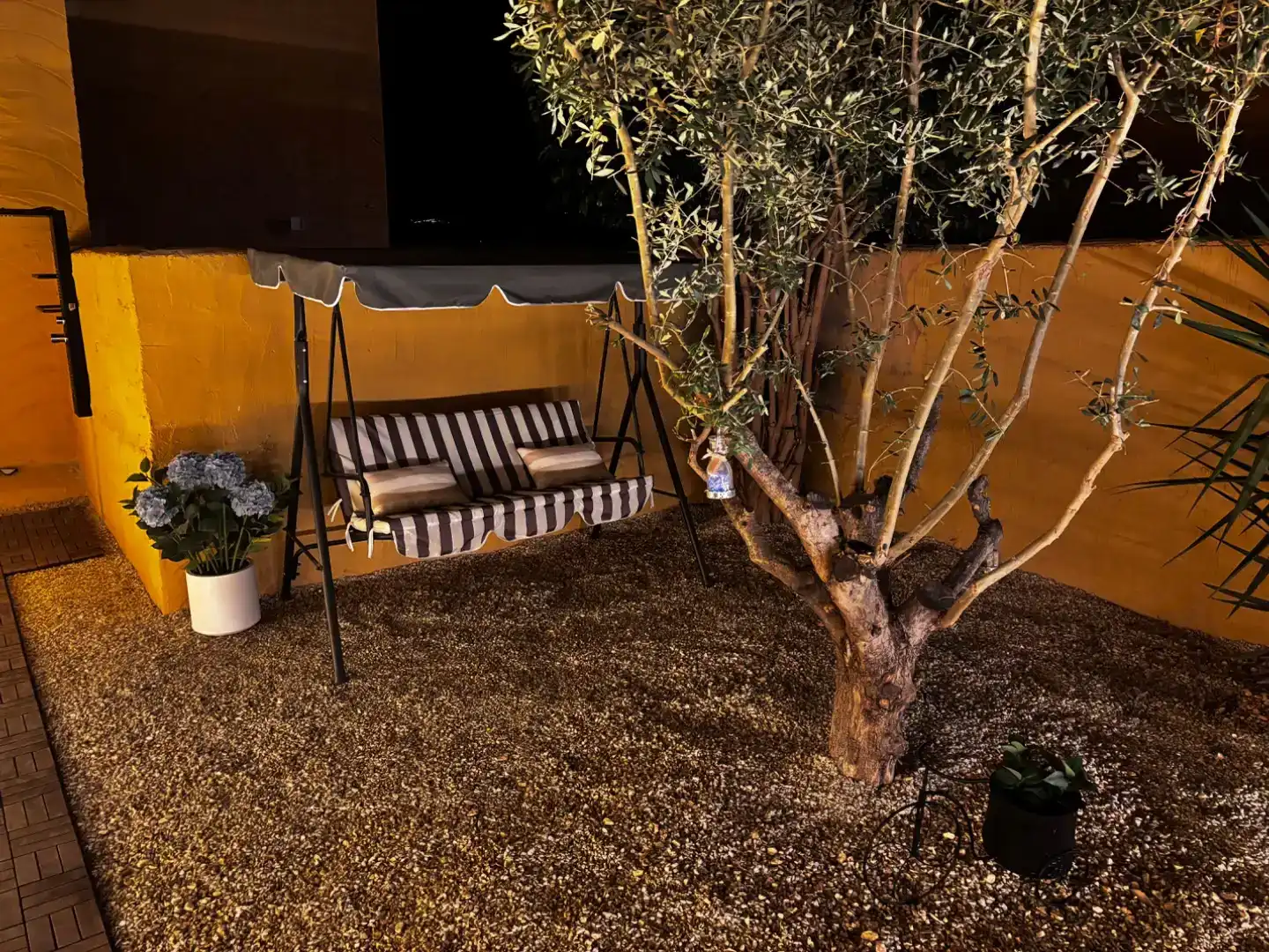 Terraza de Piso de alquiler en Vera con Aire acondicionado, Piscina y Balcón