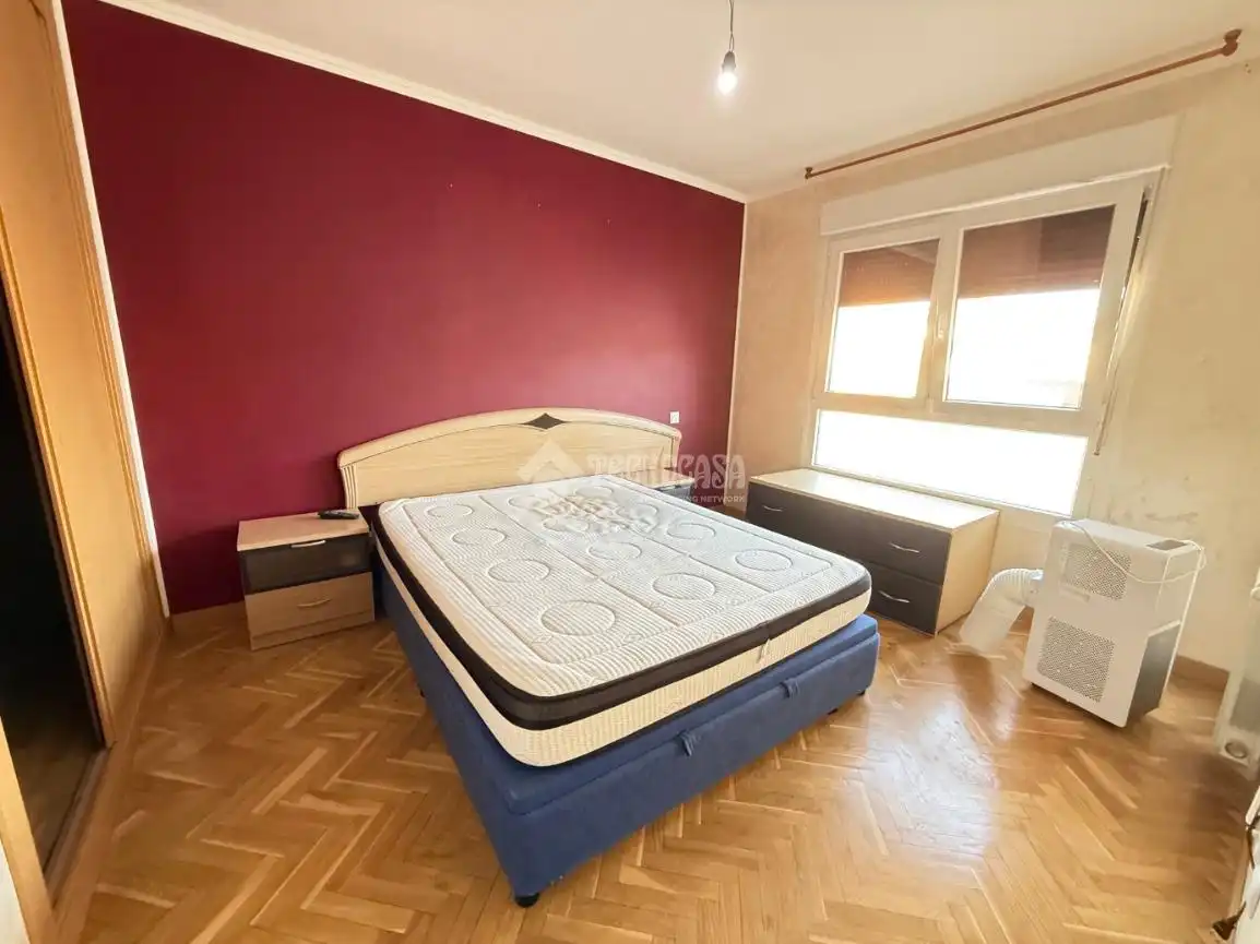 Flat for sale in Torres de la Alameda