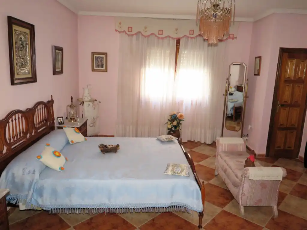 Habitación de Casa o chalet en venta en Navalcarnero