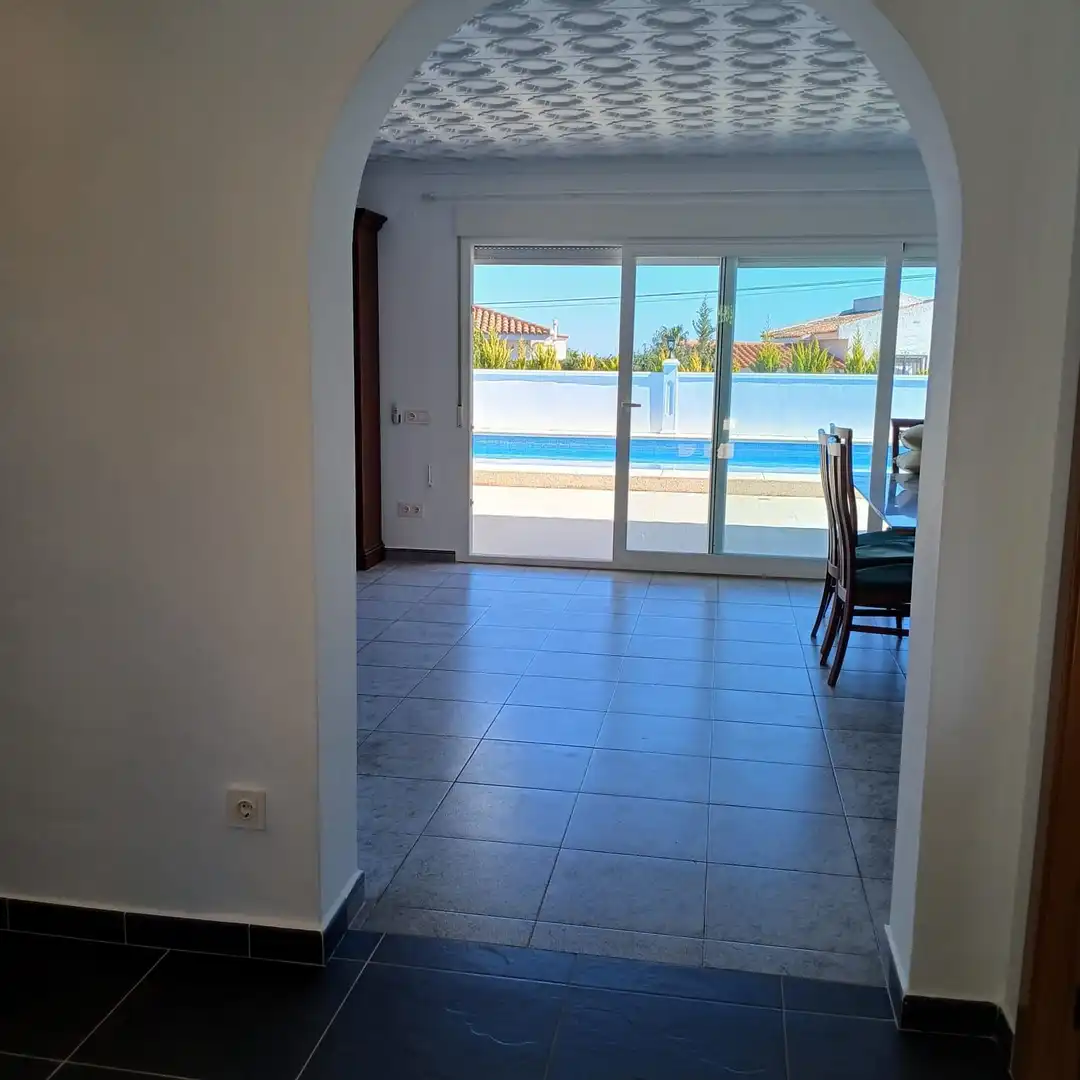 Piscina de Casa o chalet en venta en La Nucia con Aire acondicionado, Calefacción y Jardín privado