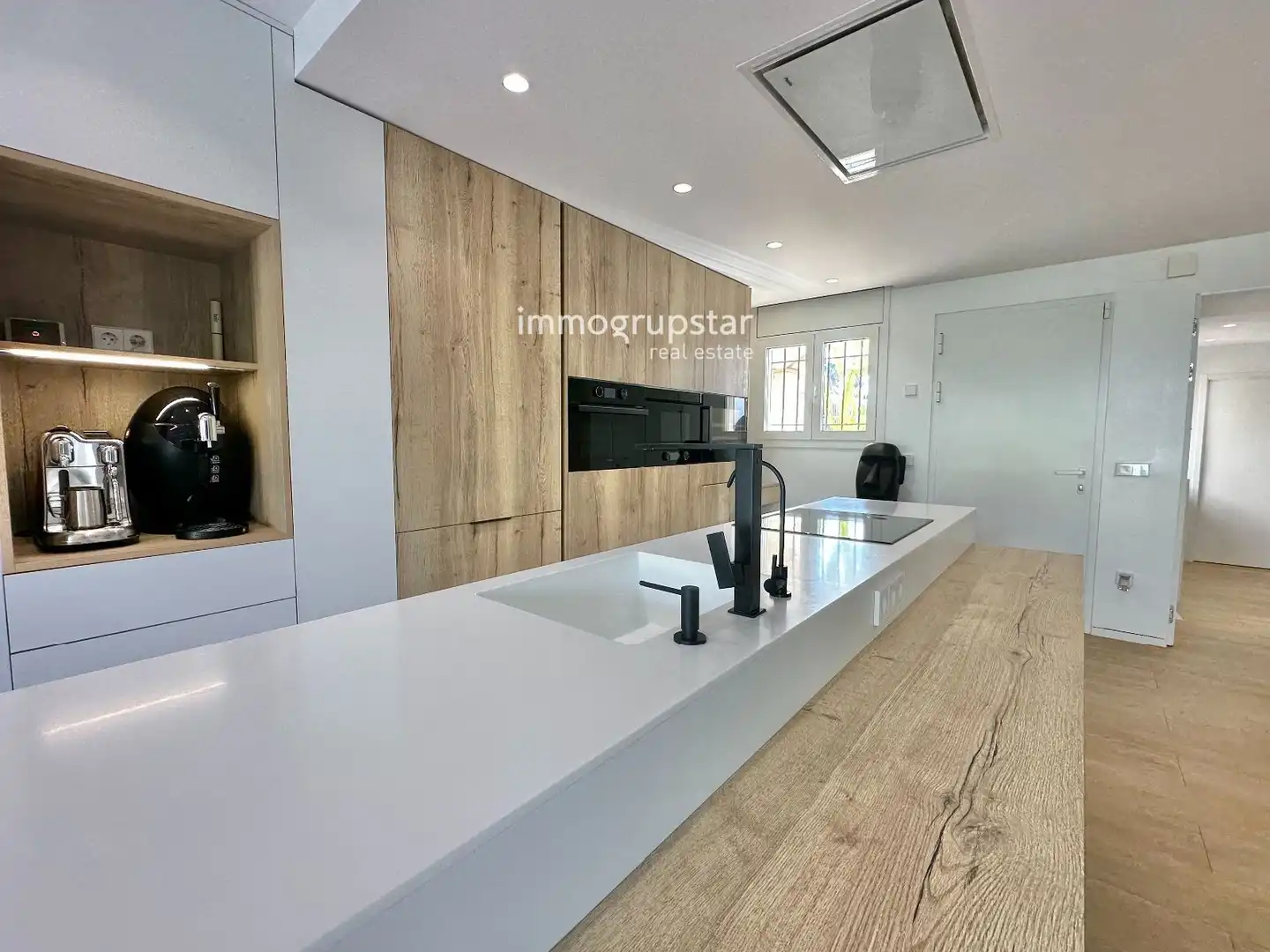 Cocina de Casa adosada en venta en Torre Valentina - Mas Vilar de La Mutxada - Treumal
