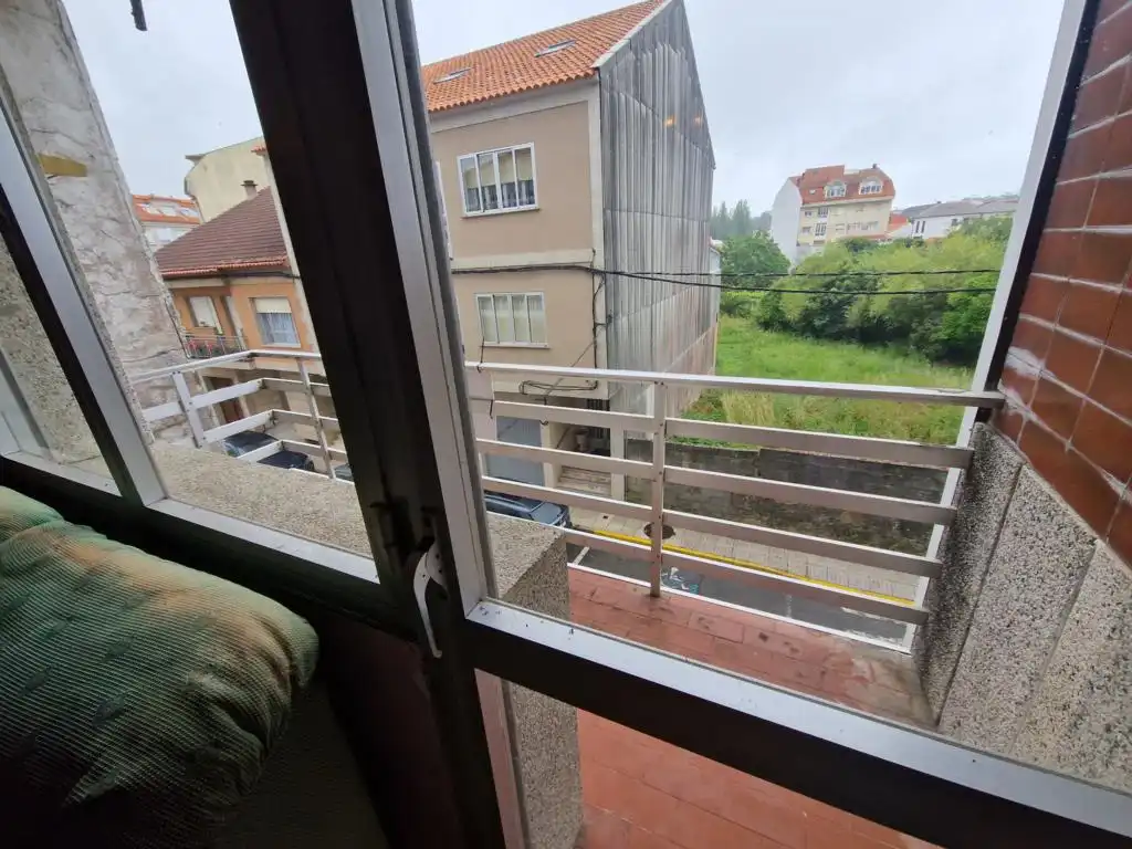 Terraza de Piso en venta en Vilanova de Arousa con Parquet, Amueblado y Balcón