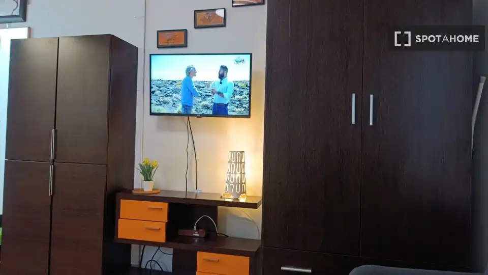 Habitación de Estudio para compartir en Málaga con Aire acondicionado, Calefacción y Terraza